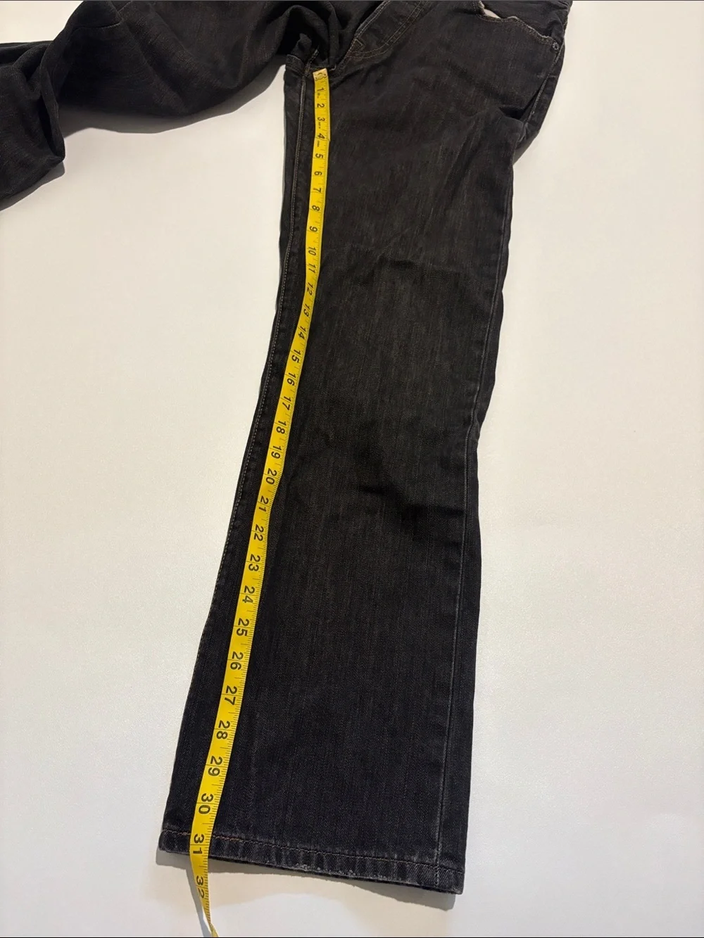 Levi's 501 Men's Straight Leg Botton-Fly